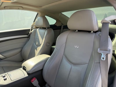 2009 INFINITI G37 Journey