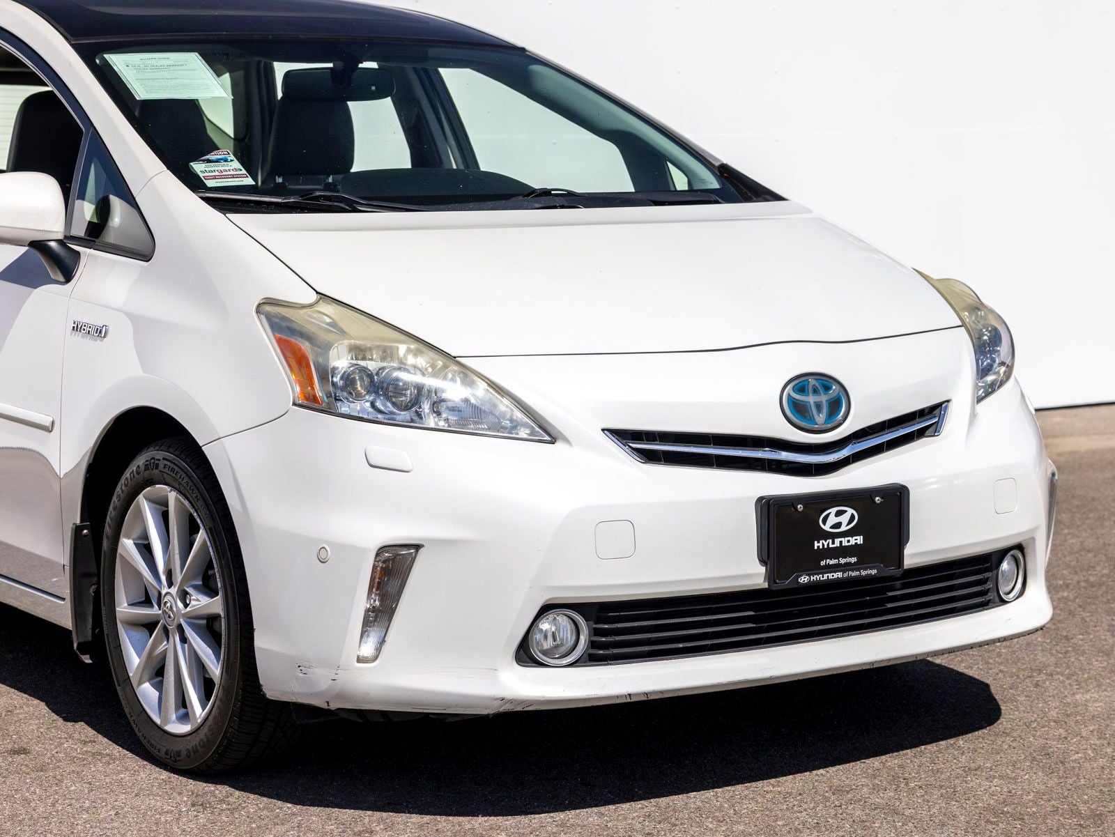 2012 Toyota Prius v Five