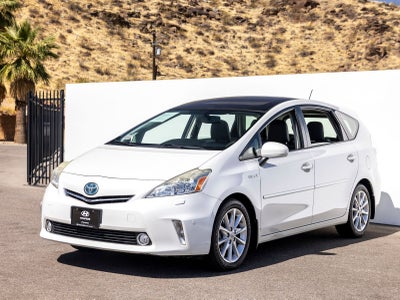 2012 Toyota Prius v Five