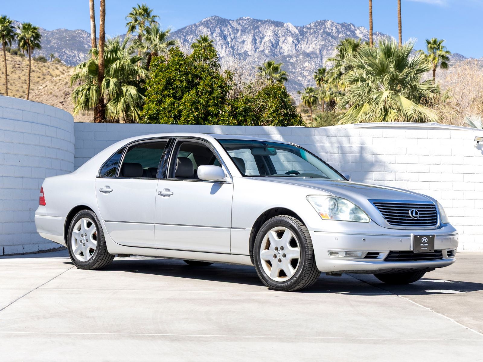 2004 Lexus LS 430