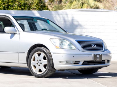 2004 Lexus LS 430