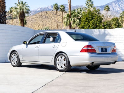 2004 Lexus LS 430