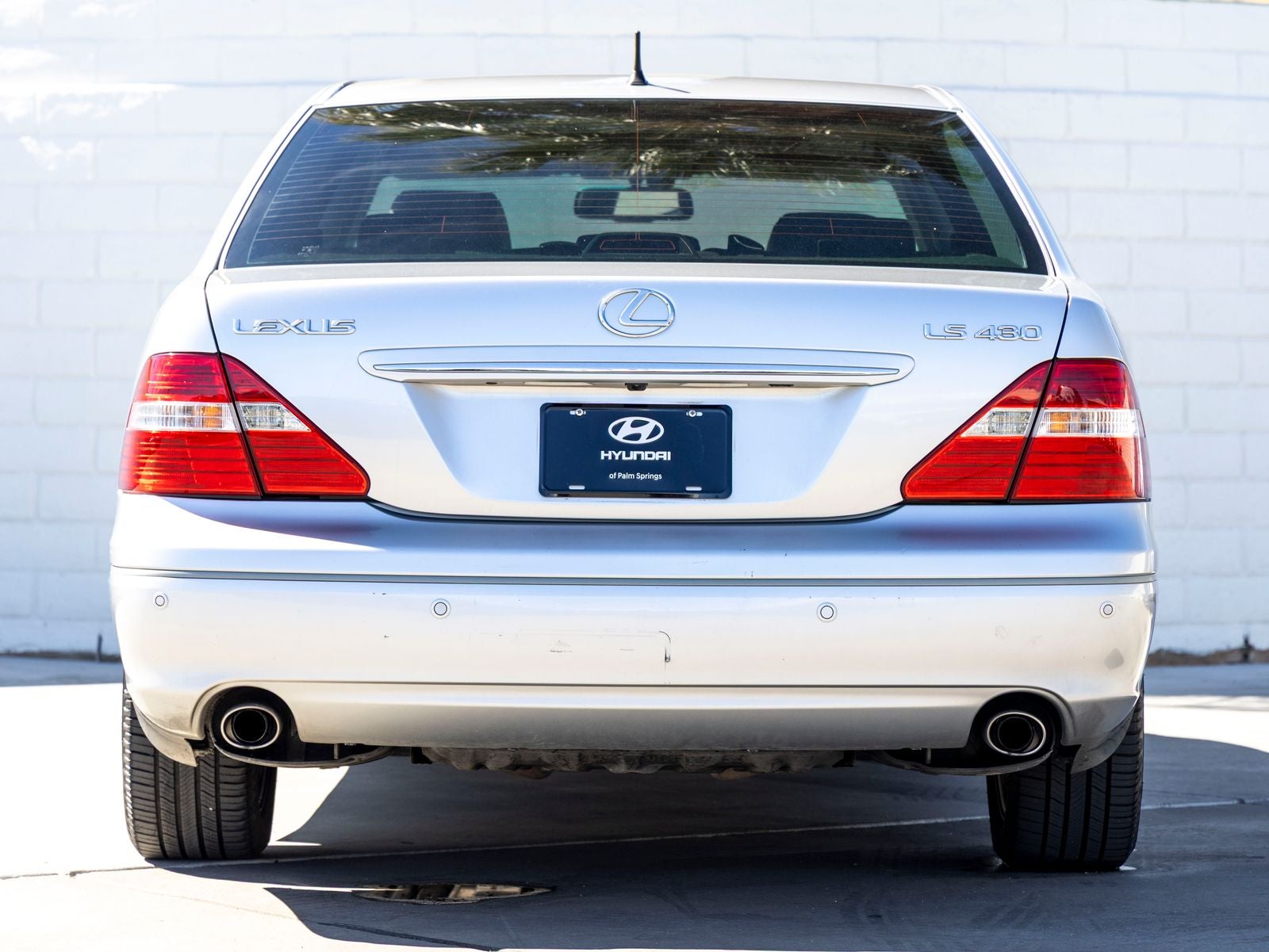 2004 Lexus LS 430