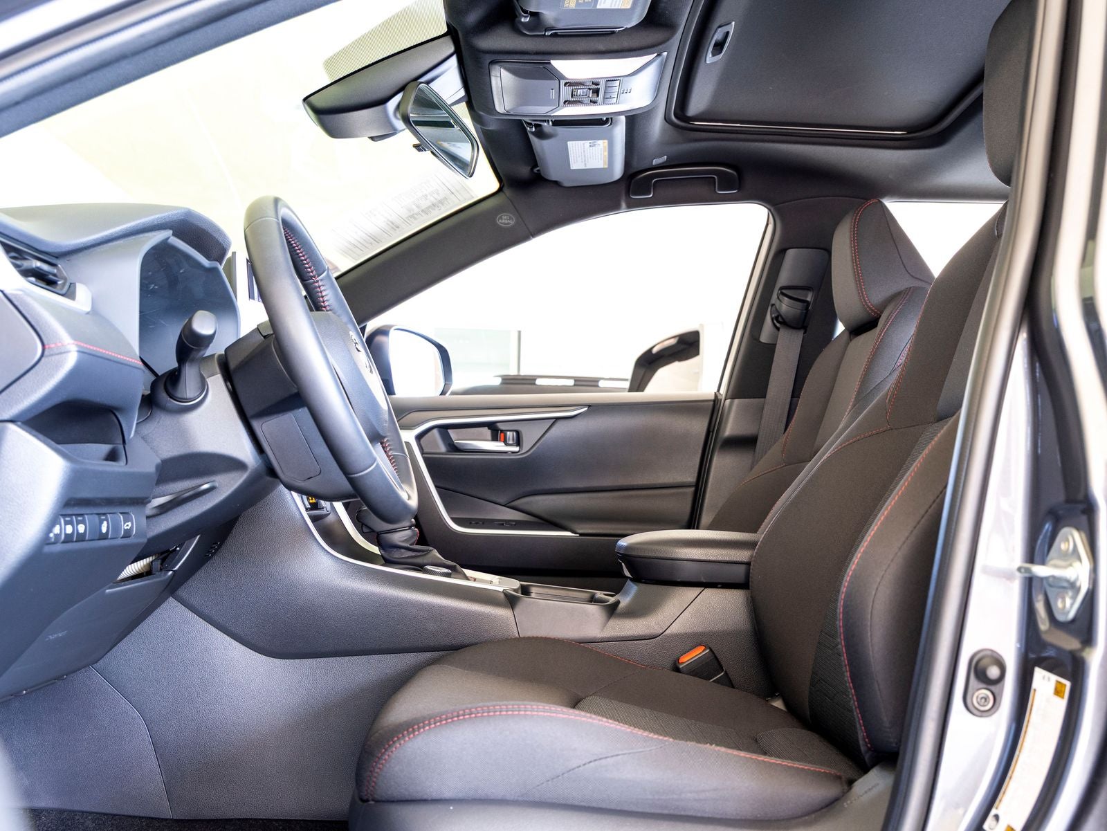 2024 Toyota RAV4 Prime SE