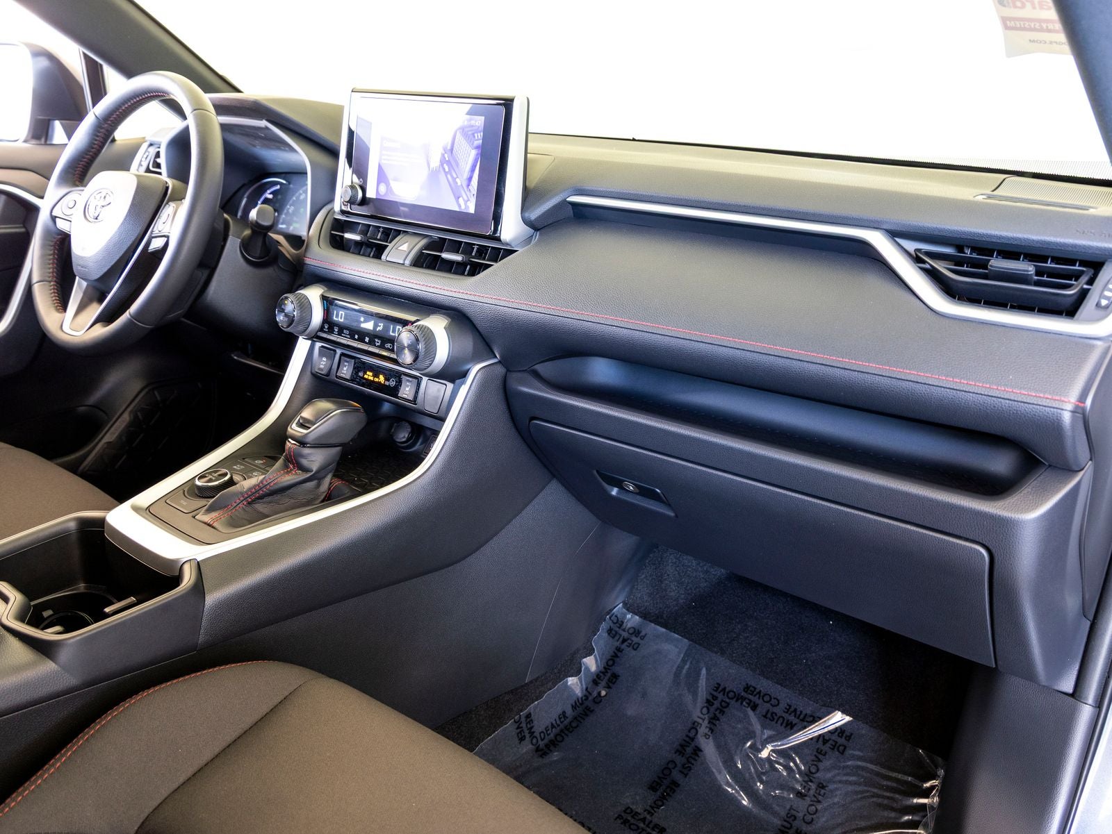 2024 Toyota RAV4 Prime SE