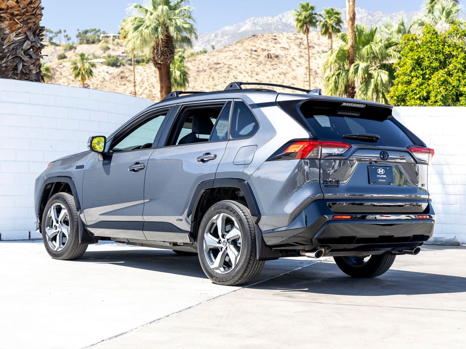 2024 Toyota RAV4 Prime SE