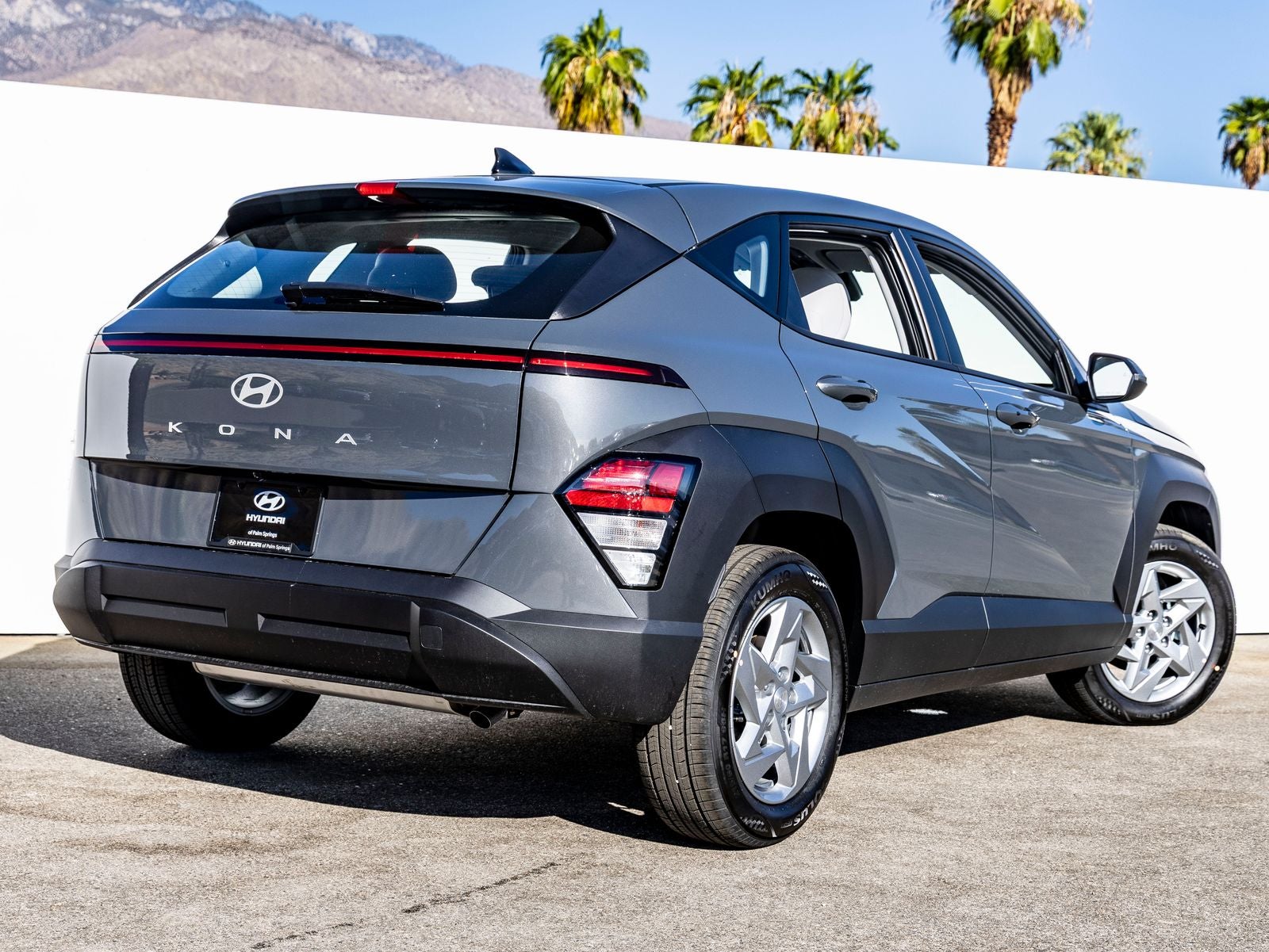 2027 Hyundai Kona SE