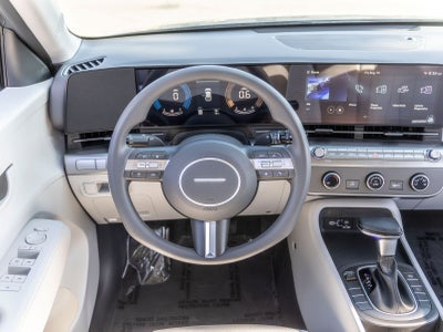 2027 Hyundai Kona SE