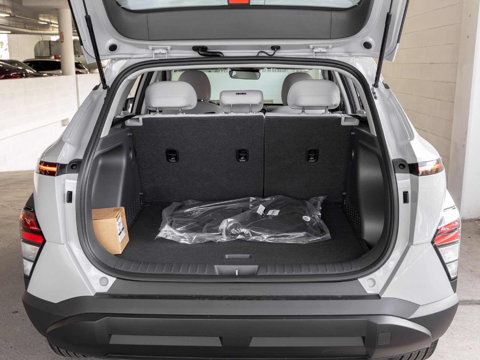 2027 Hyundai Kona SE