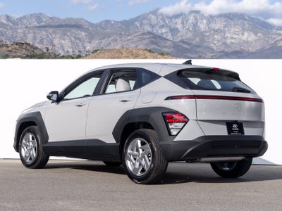 2027 Hyundai Kona SE