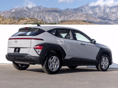 2027 Hyundai Kona SE