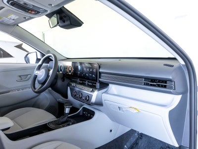 2025 Hyundai Kona SE