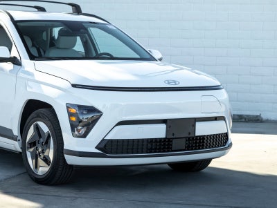 2025 Hyundai Kona Electric SEL