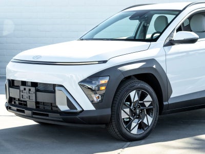 2025 Hyundai Kona SEL Convenience