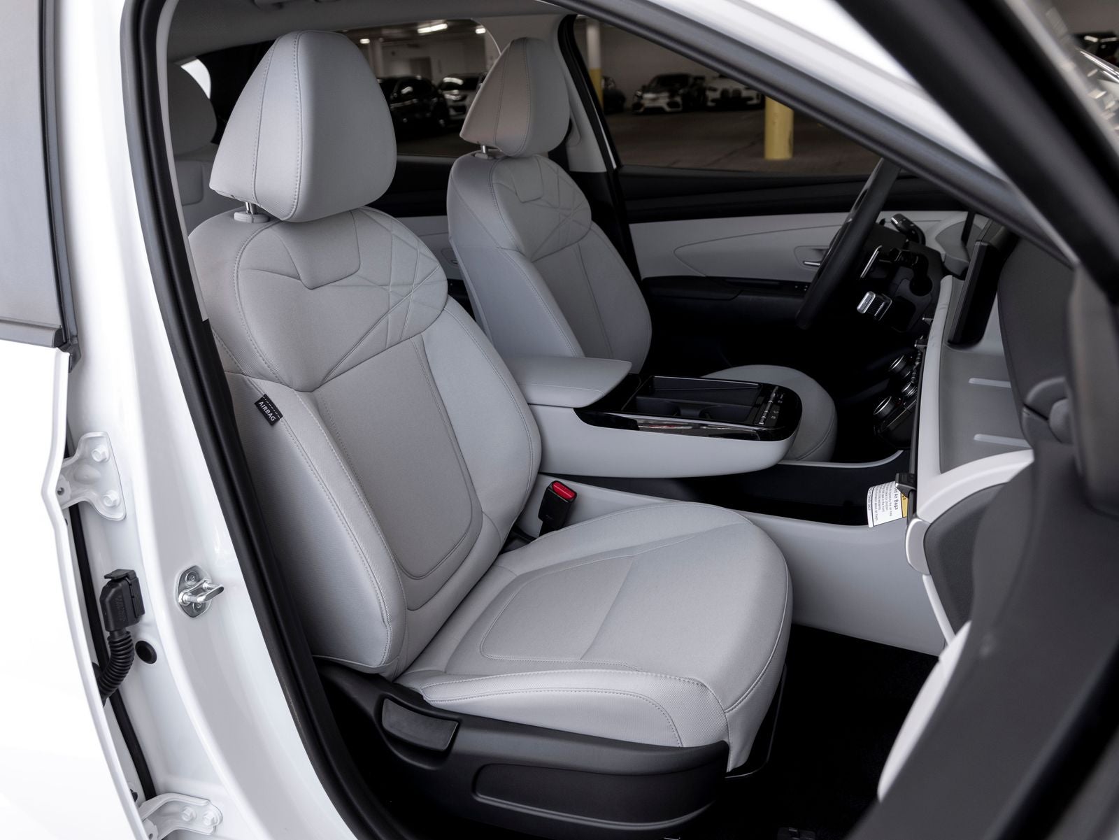 2026 Hyundai Tucson Hybrid SE