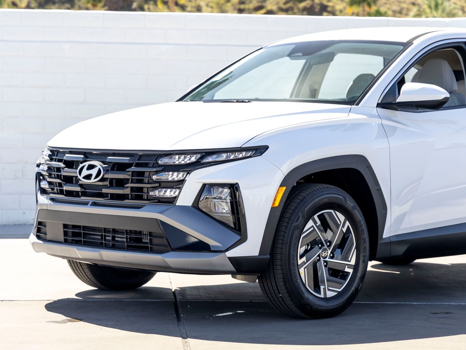 2026 Hyundai Tucson Hybrid Blue SE