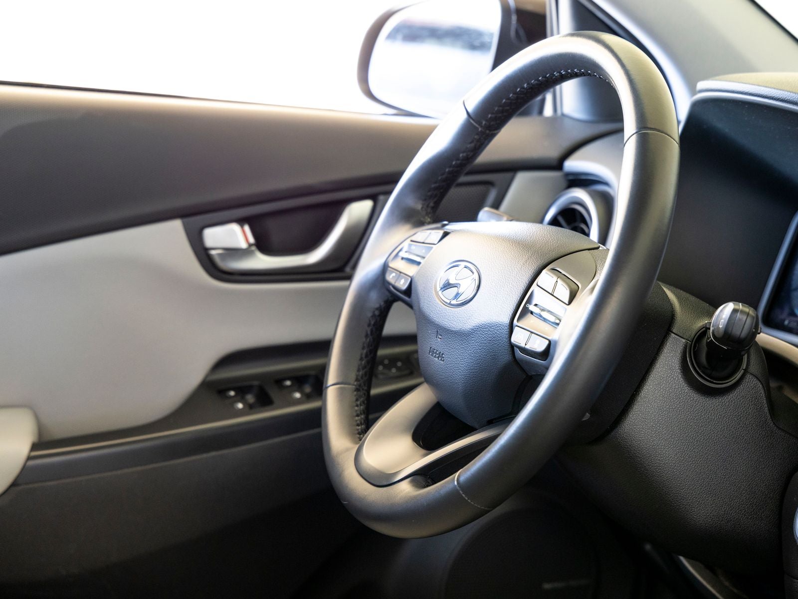 2023 Hyundai Kona Limited