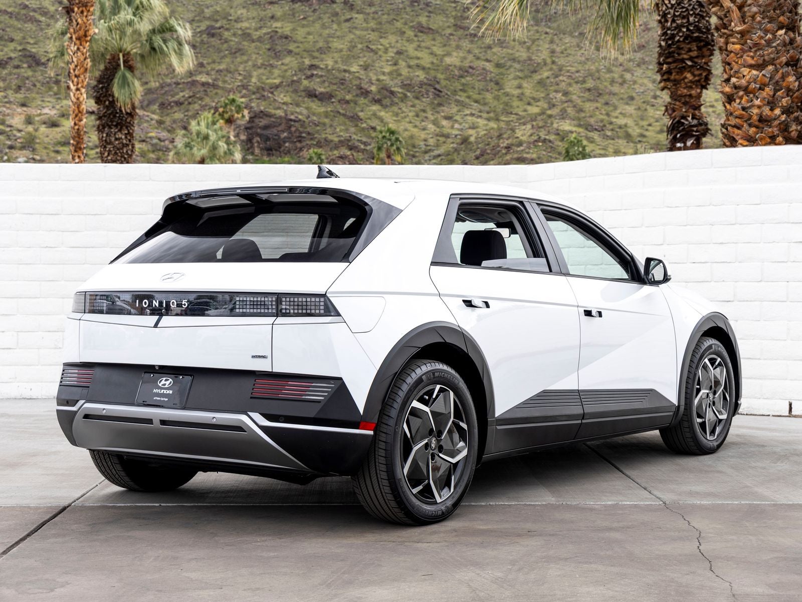 2022 Hyundai IONIQ 5 SE