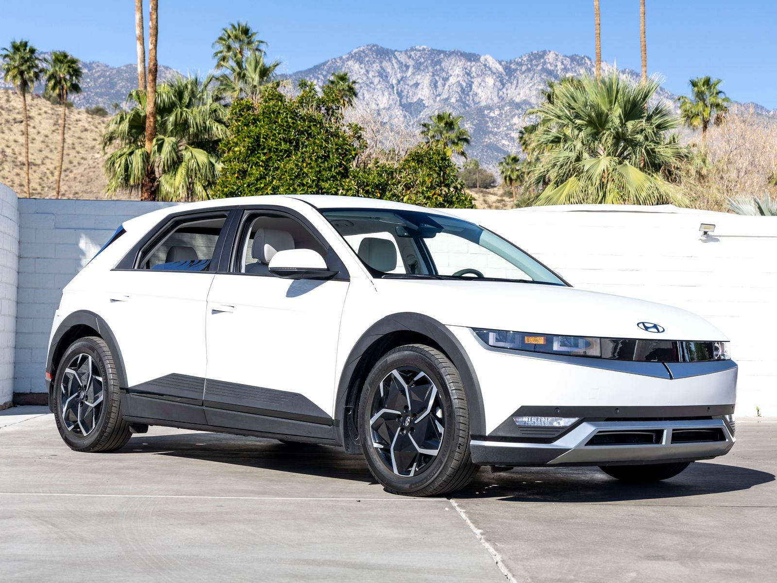 2023 Hyundai IONIQ 5 SEL