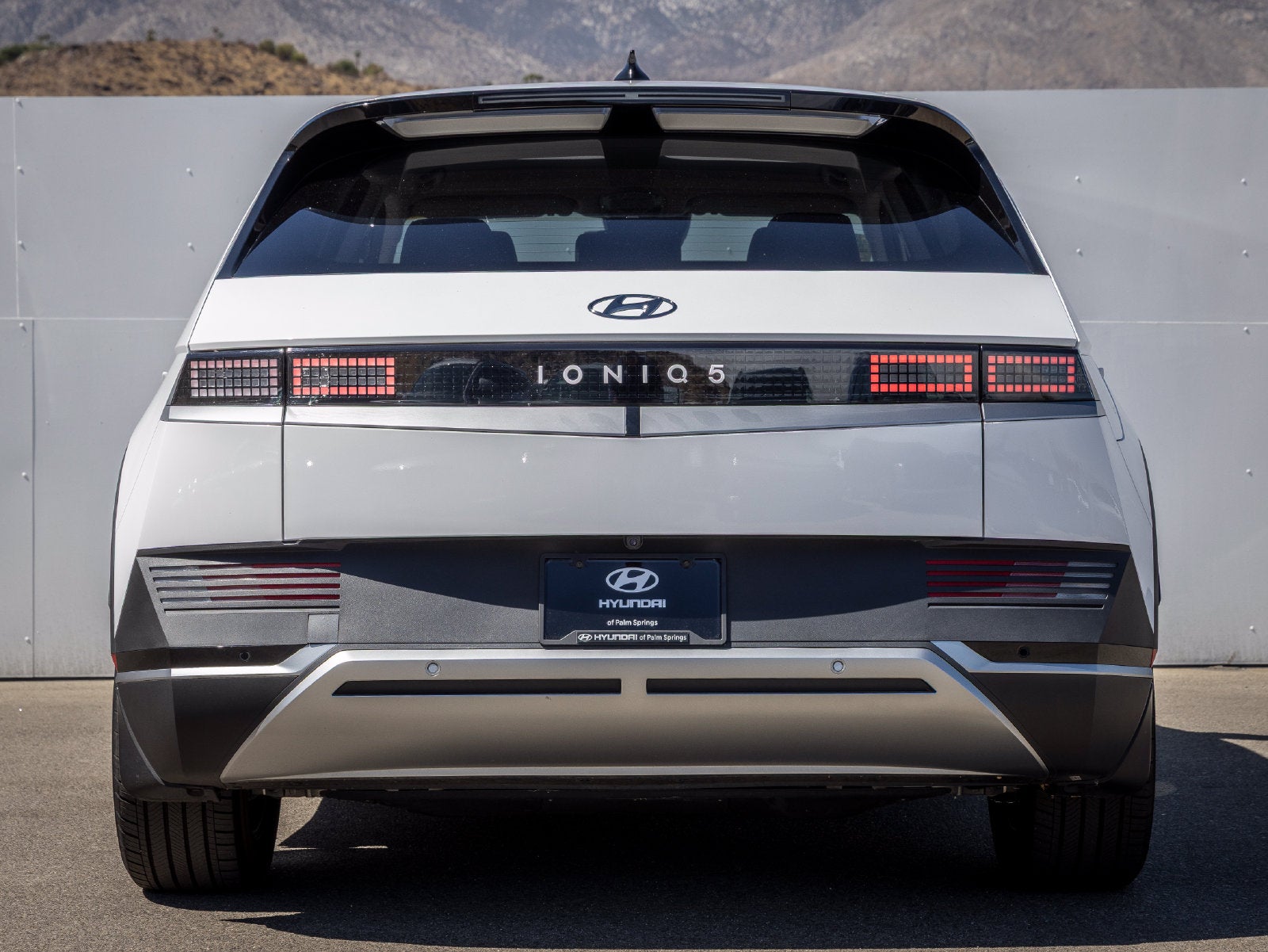 2024 Hyundai IONIQ 5 SEL