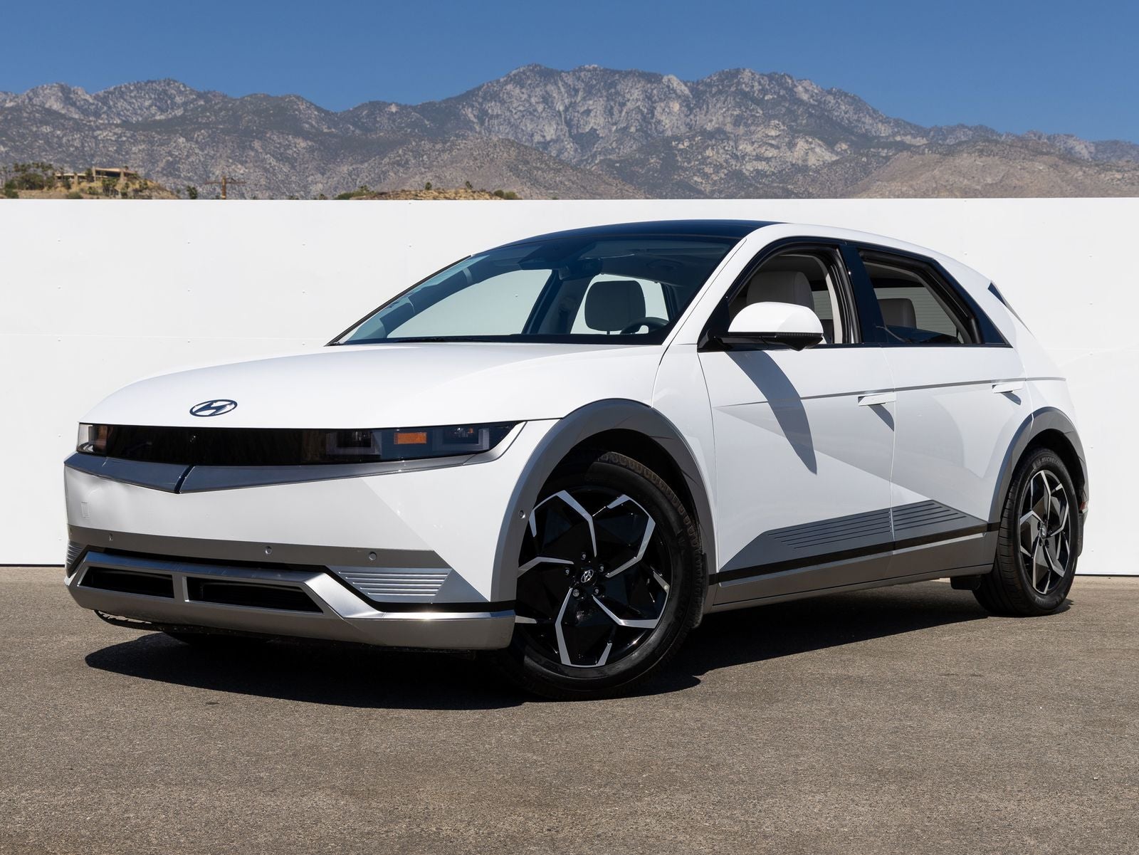 2023 Hyundai IONIQ 5 Limited