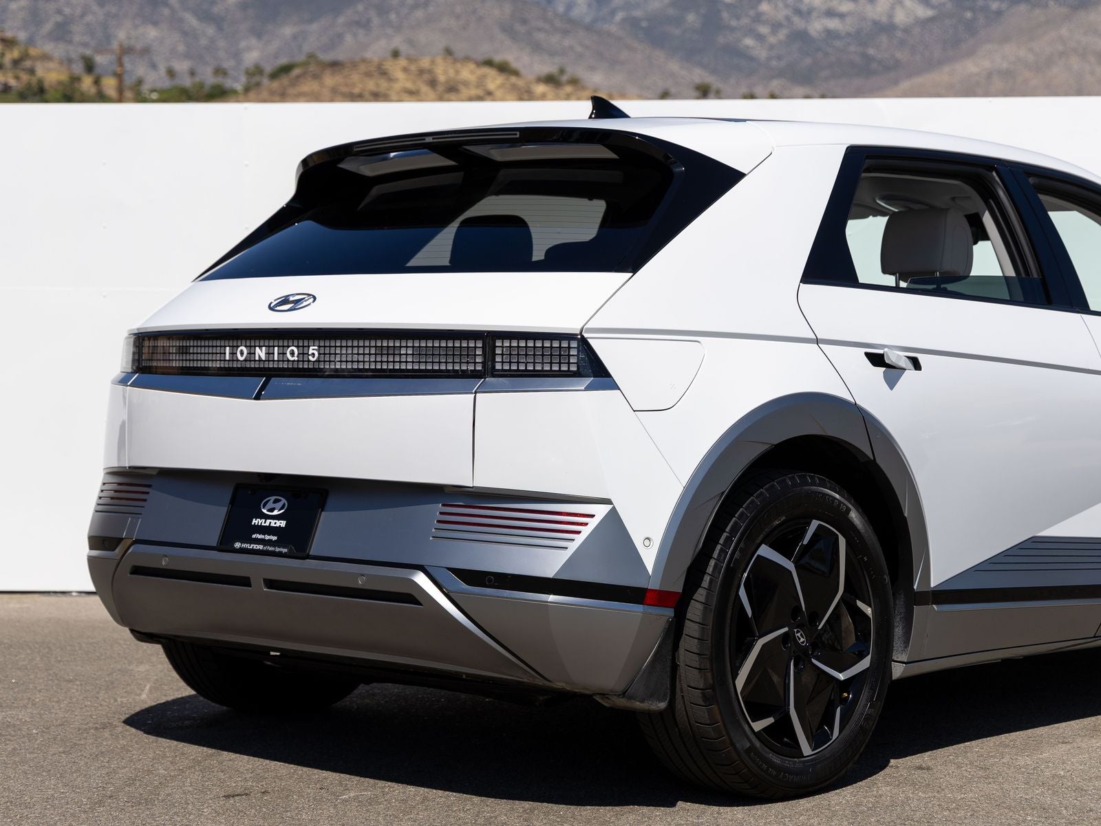 2023 Hyundai IONIQ 5 Limited