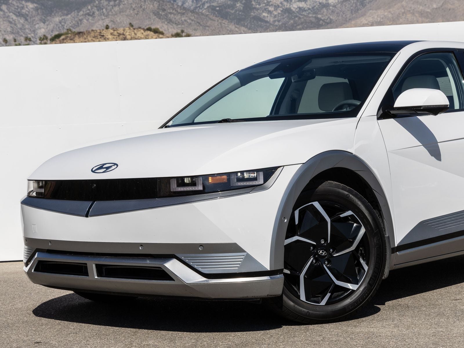 2023 Hyundai IONIQ 5 Limited