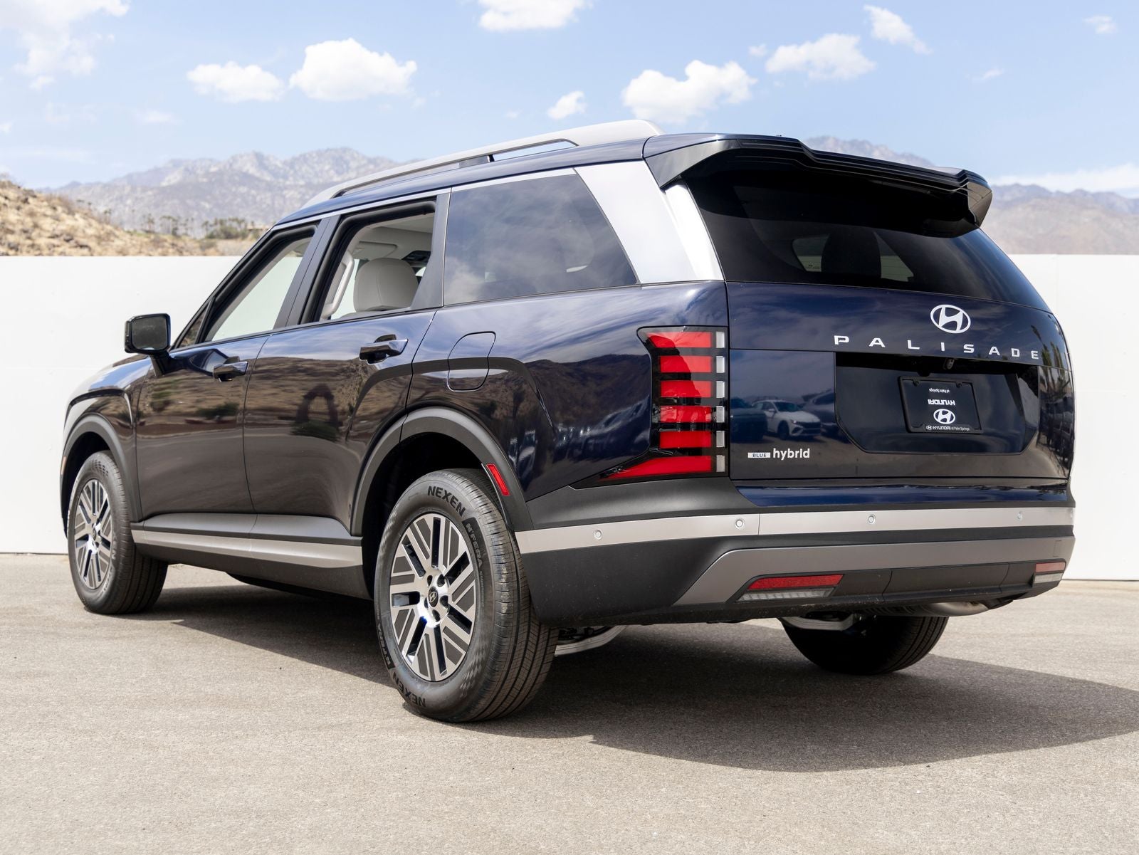 2026 Hyundai Palisade Hybrid Blue SEL Premium 8 Passenger
