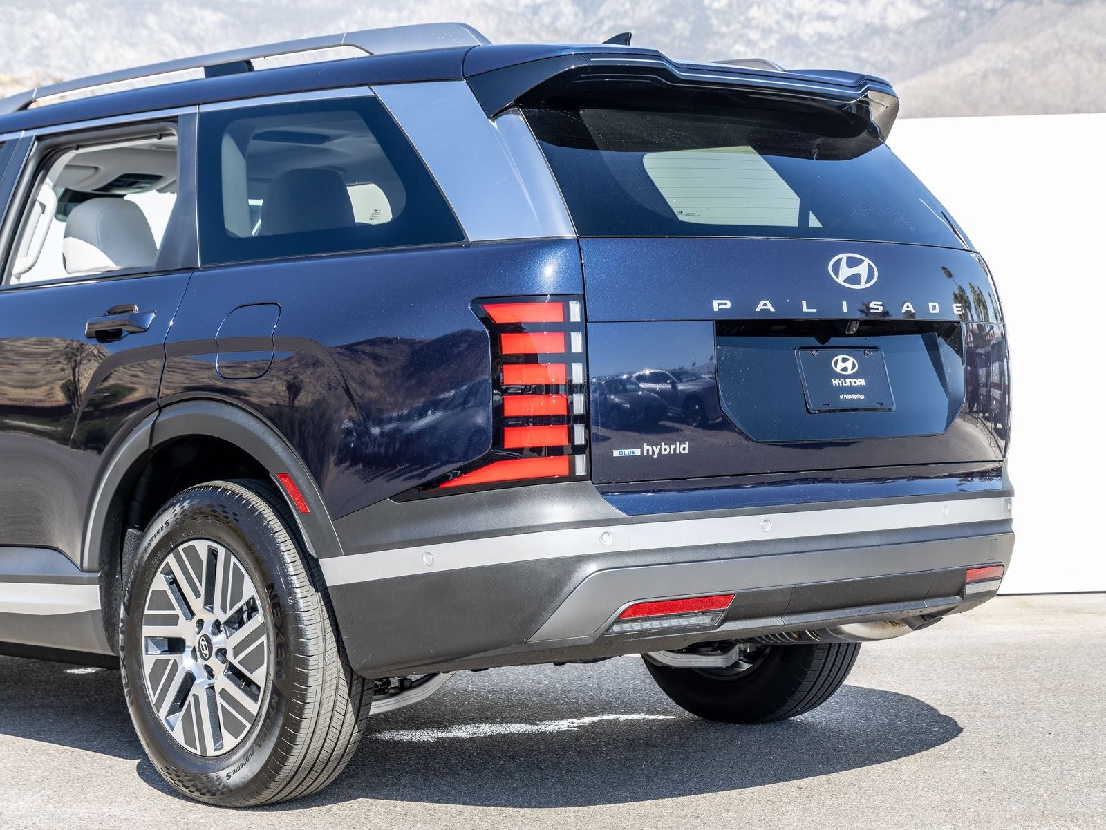 2026 Hyundai Palisade Hybrid Blue SEL Premium 8 Passenger