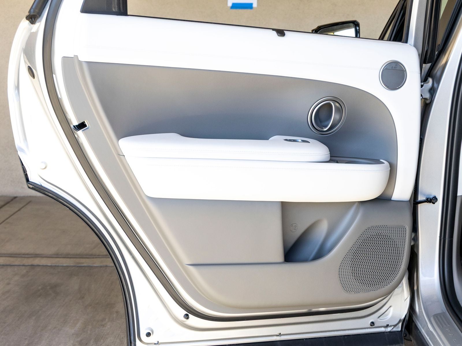 2026 Hyundai Palisade Hybrid SEL Premium 8 Passenger