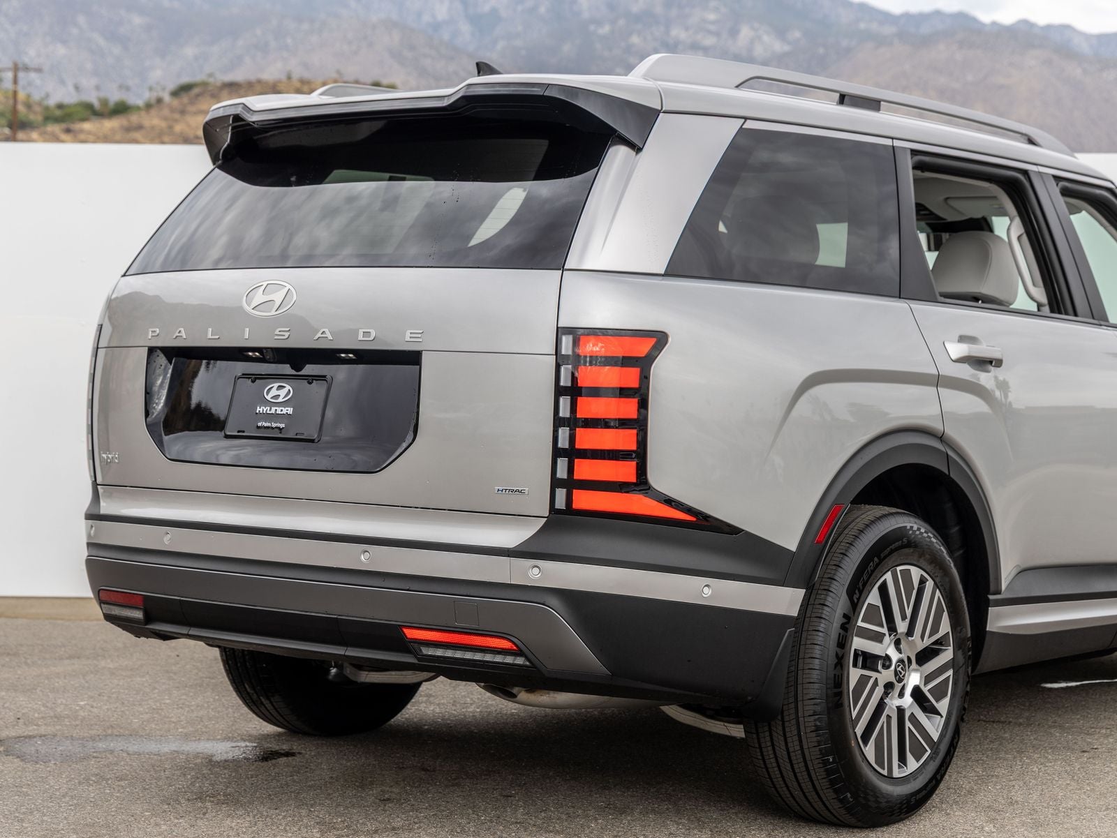 2026 Hyundai Palisade Hybrid SEL Premium 8 Passenger