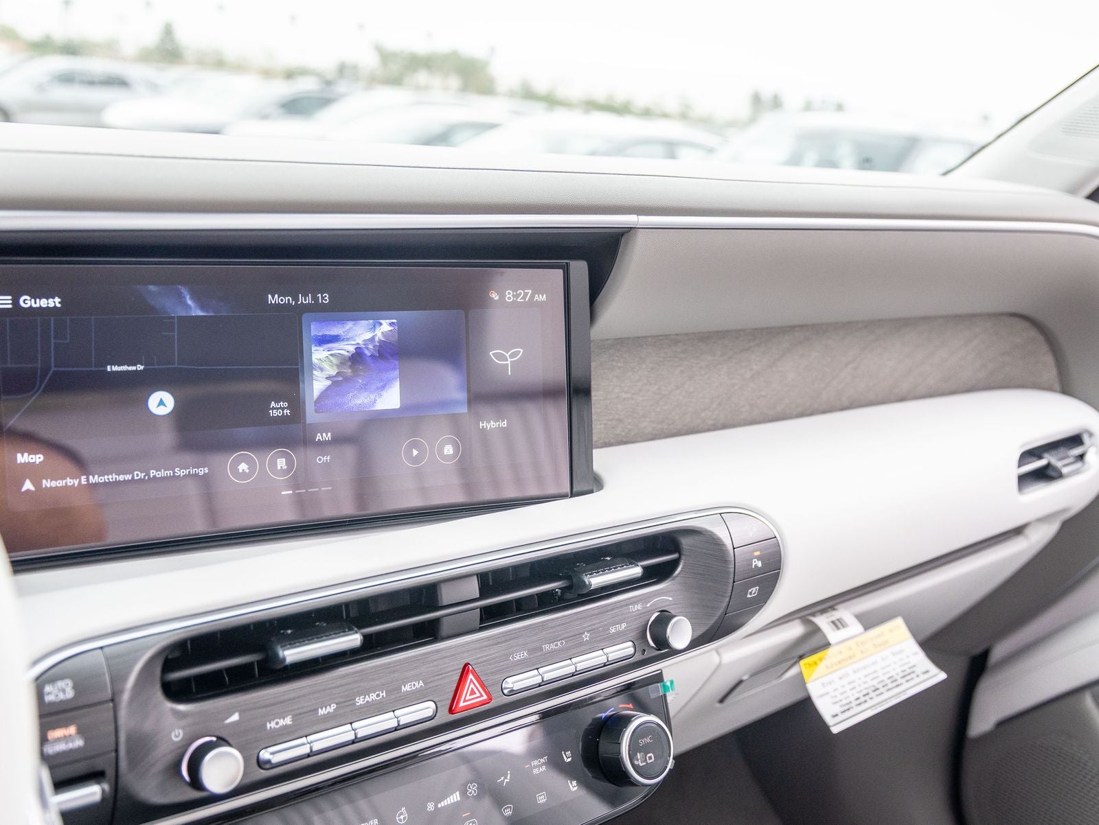 2026 Hyundai Palisade Hybrid SEL Premium 8 Passenger