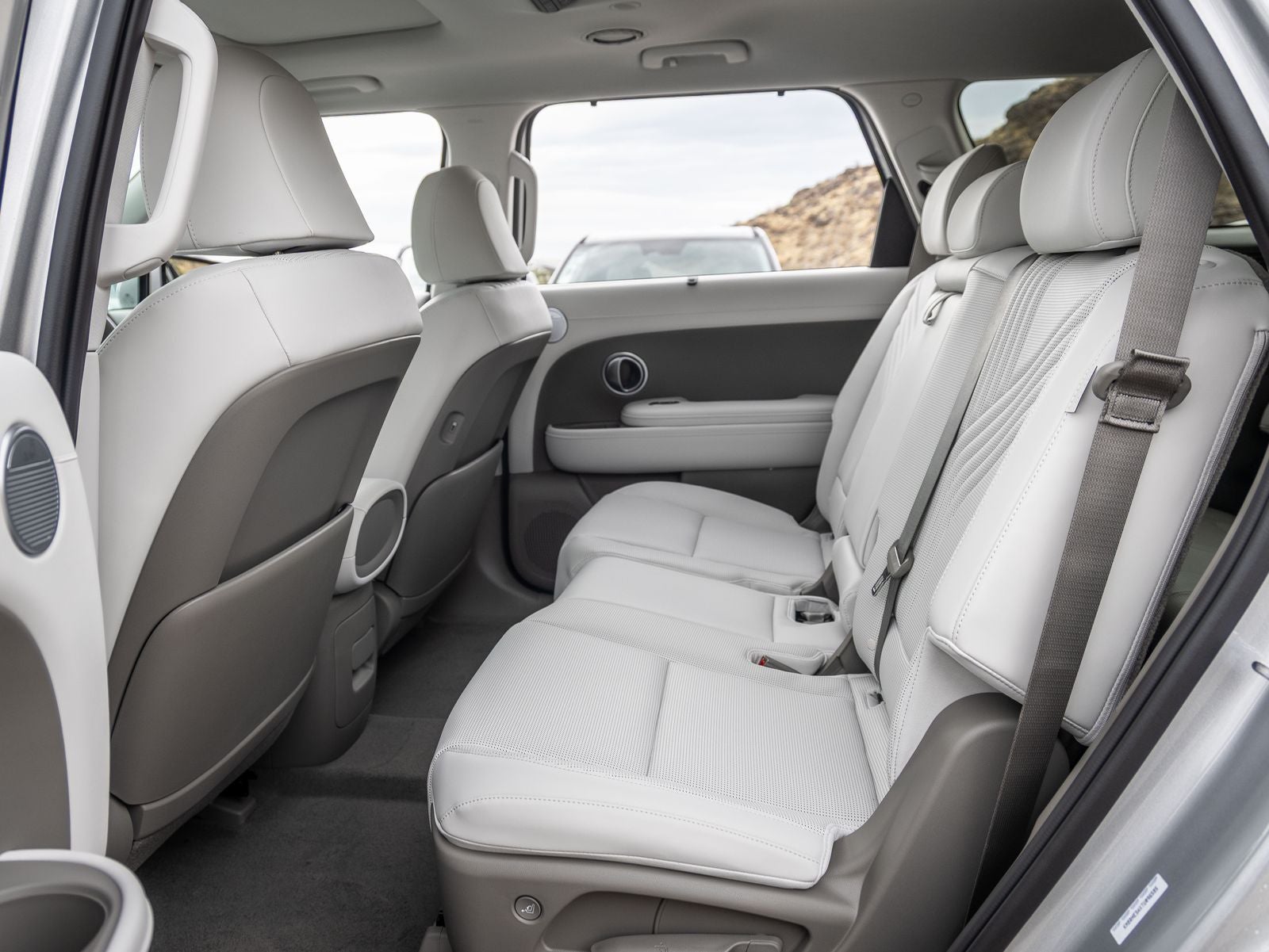 2026 Hyundai Palisade Hybrid SEL Premium 8 Passenger