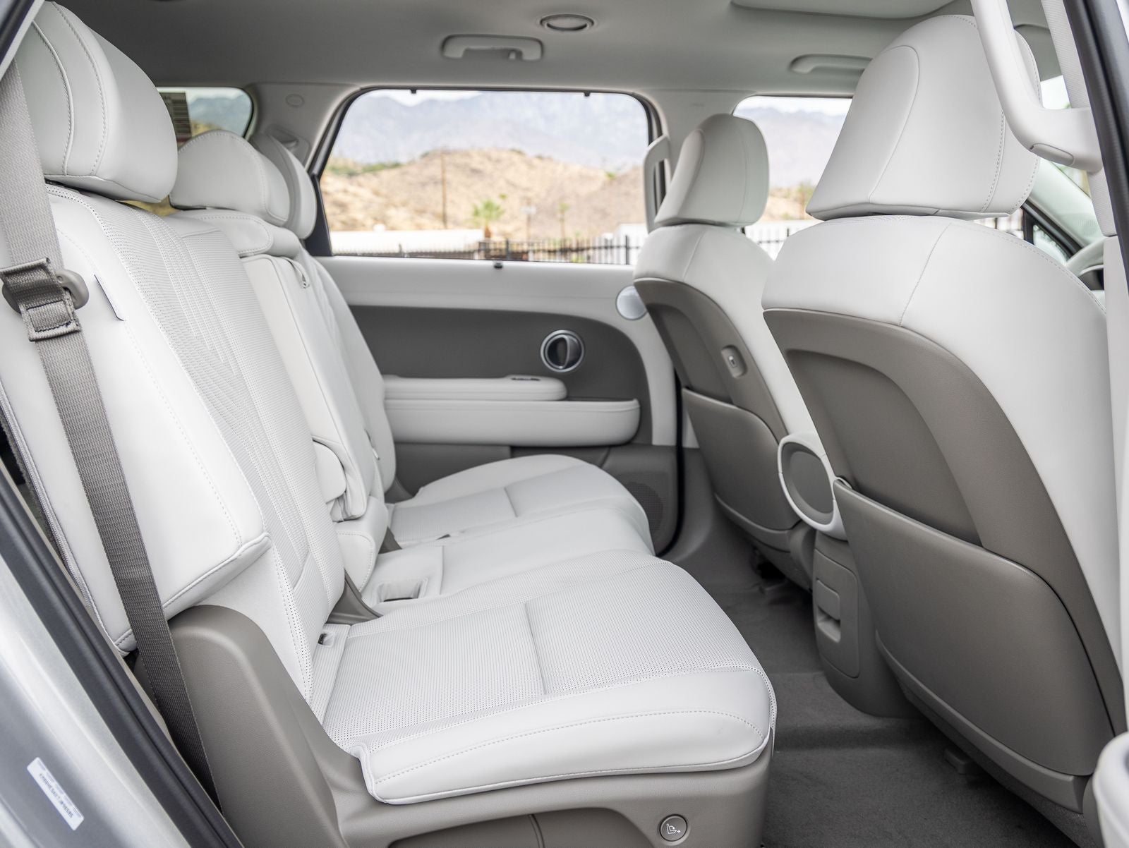 2026 Hyundai Palisade Hybrid SEL Premium 8 Passenger
