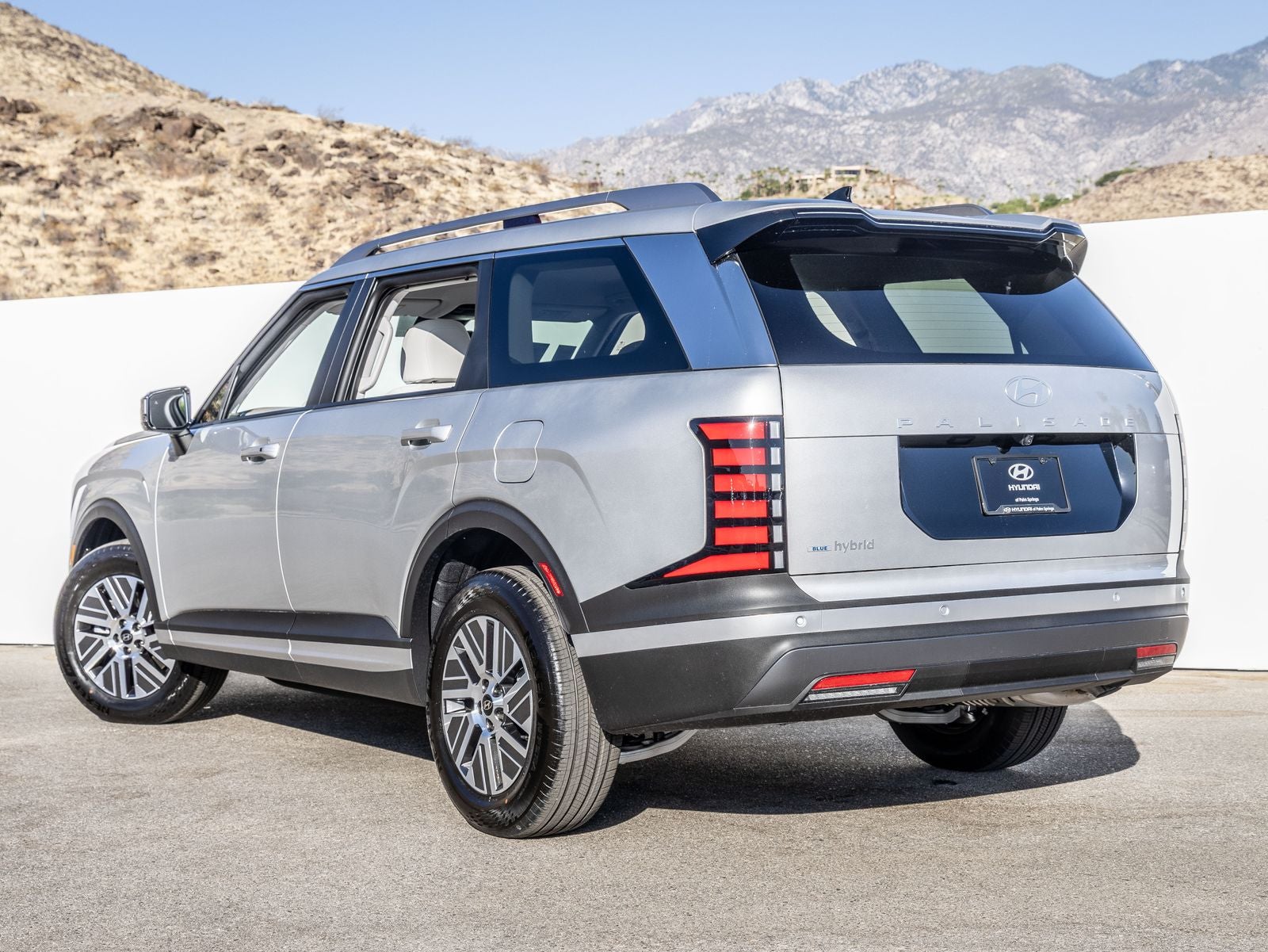 2026 Hyundai Palisade Hybrid Blue SEL 8 Passenger