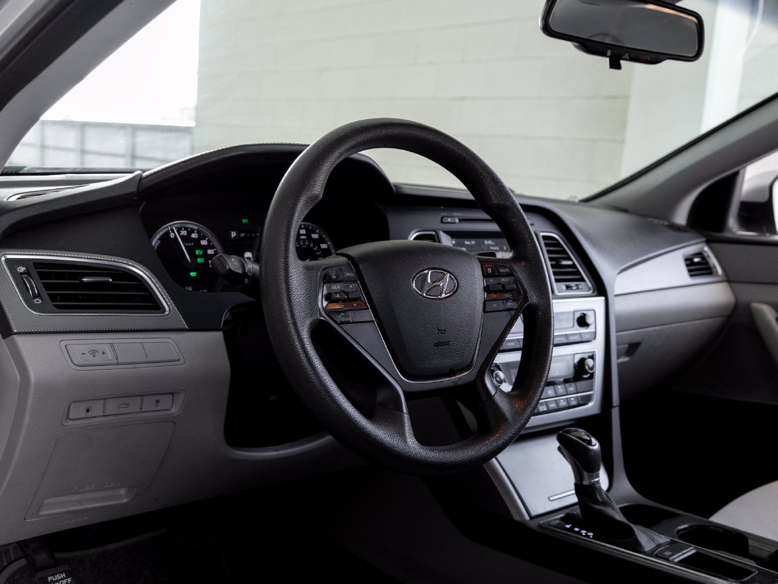 2017 Hyundai Sonata Hybrid SE