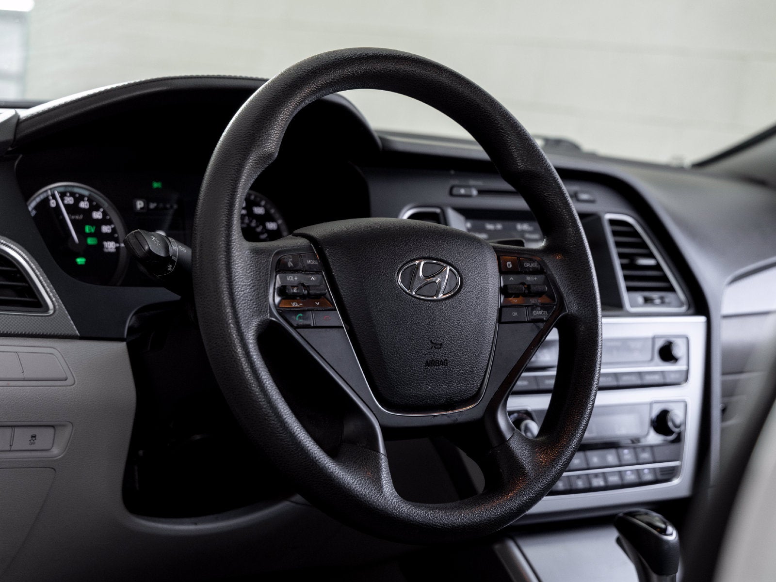 2017 Hyundai Sonata Hybrid SE