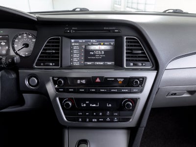 2017 Hyundai Sonata Hybrid SE