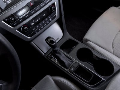 2017 Hyundai Sonata Hybrid SE