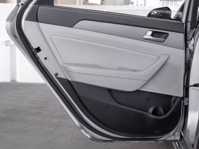 2017 Hyundai Sonata Hybrid SE