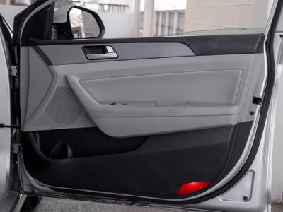 2017 Hyundai Sonata Hybrid SE