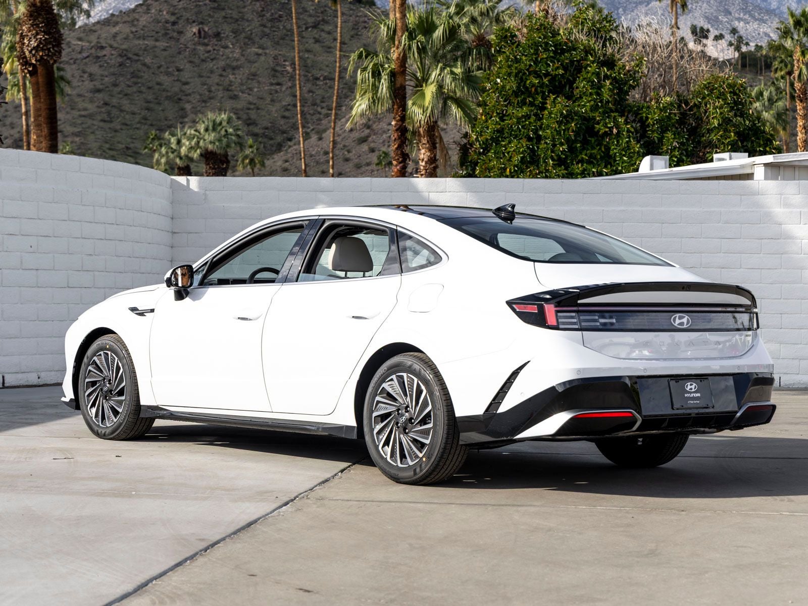 2026 Hyundai Sonata Hybrid Limited