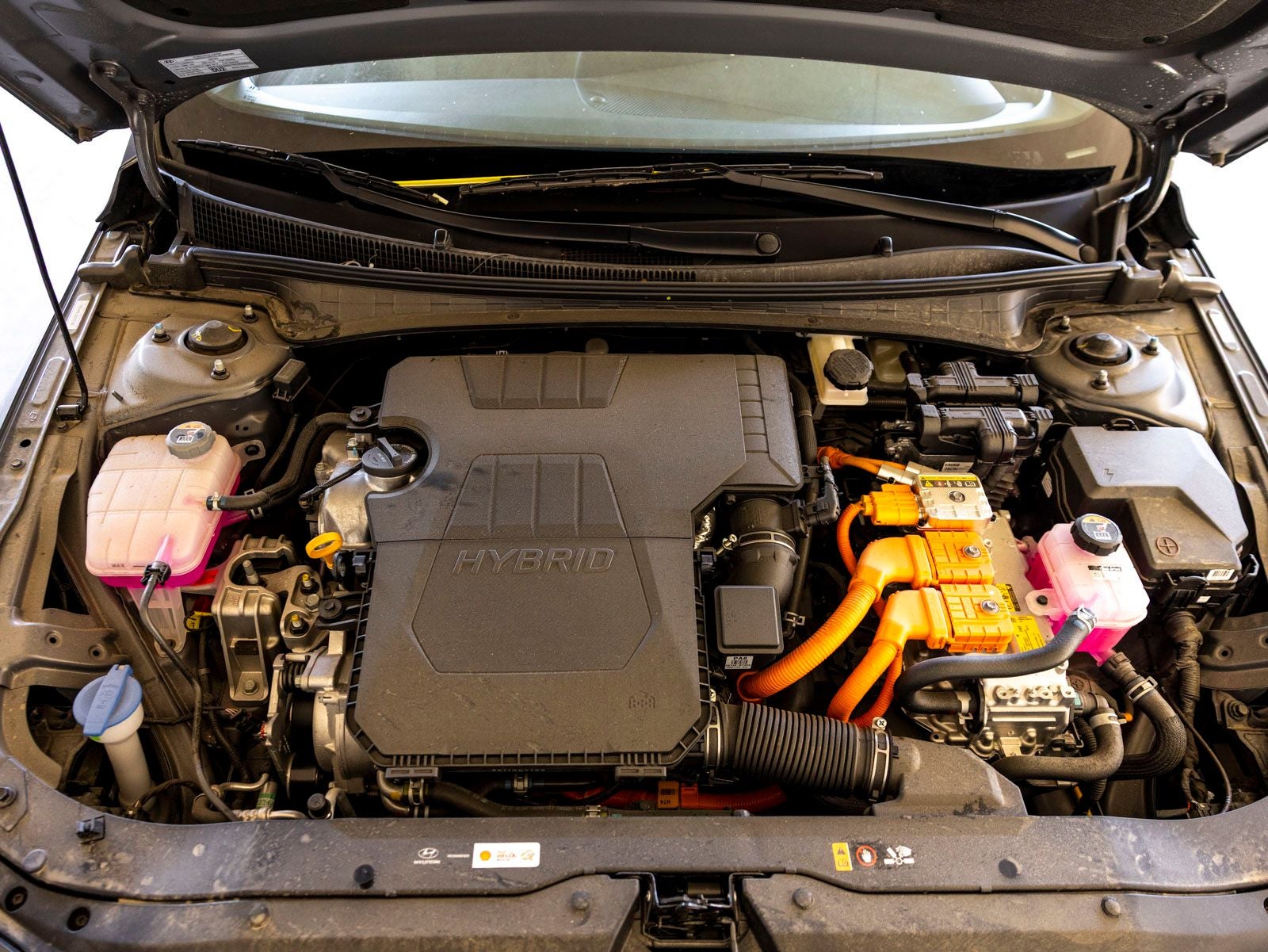 2025 Hyundai Elantra Hybrid Limited