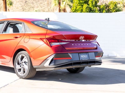 2025 Hyundai Elantra Hybrid Limited
