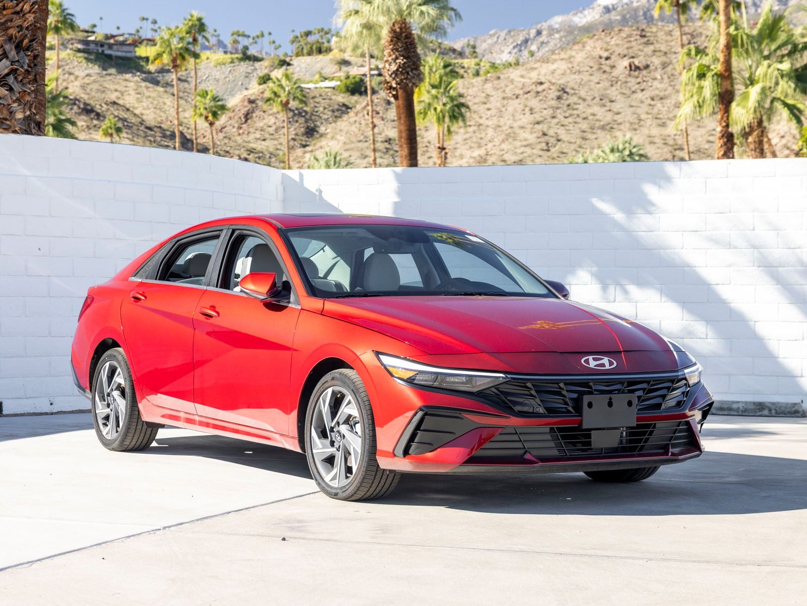 2025 Hyundai Elantra Hybrid Limited