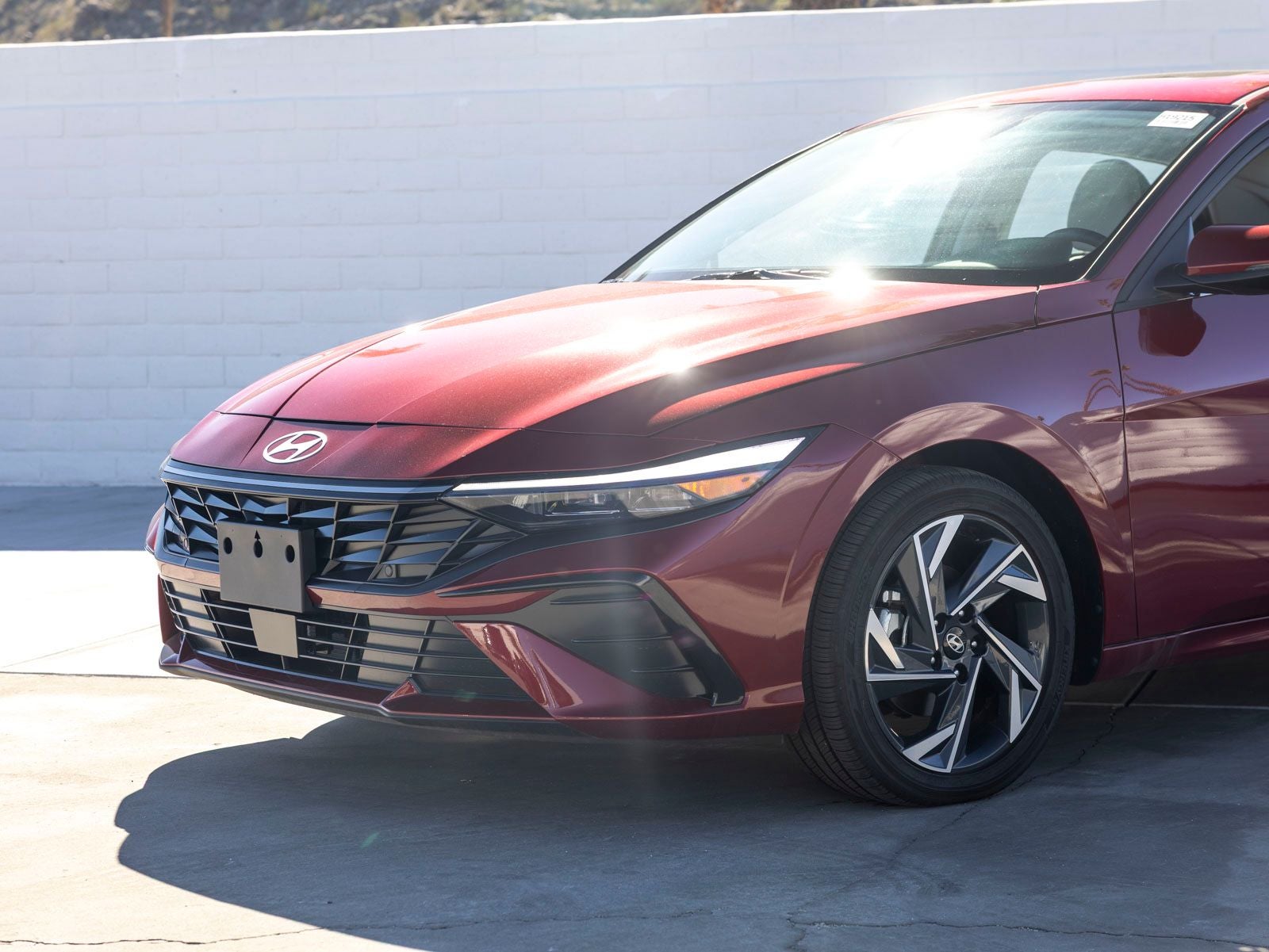 2025 Hyundai Elantra Hybrid Limited