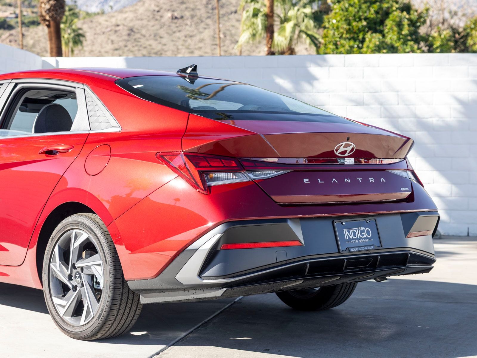 2025 Hyundai Elantra Hybrid Limited