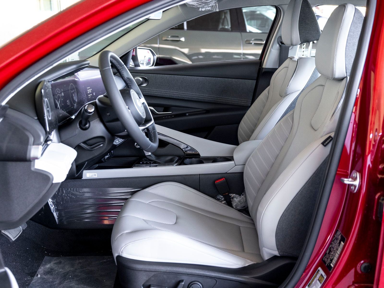 2025 Hyundai Elantra Hybrid Limited