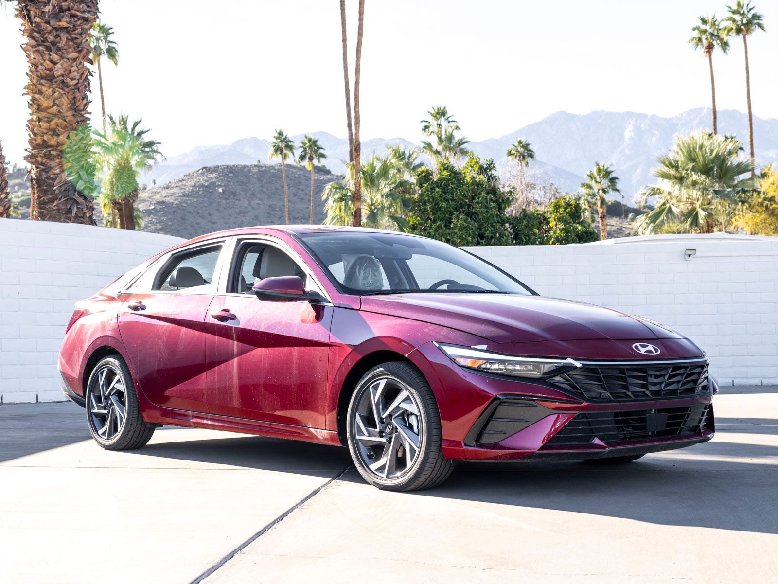 2025 Hyundai Elantra Hybrid Limited