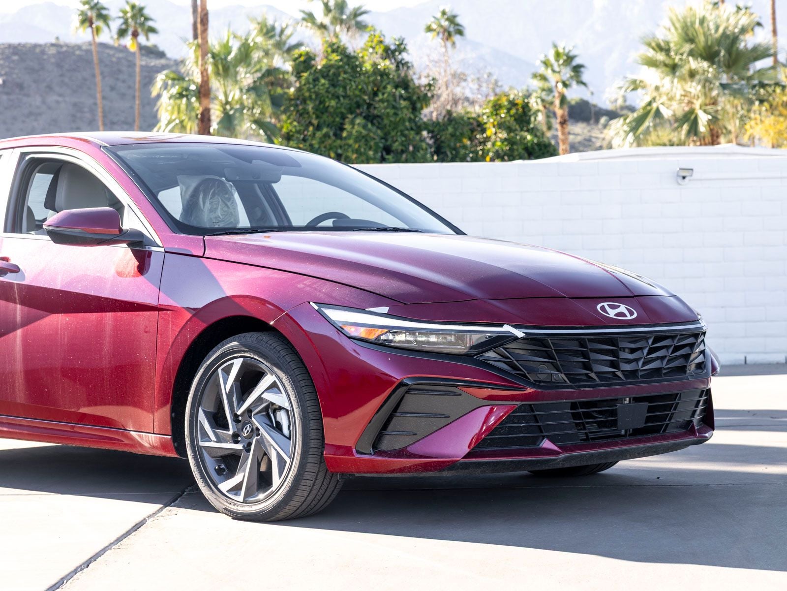 2025 Hyundai Elantra Hybrid Limited